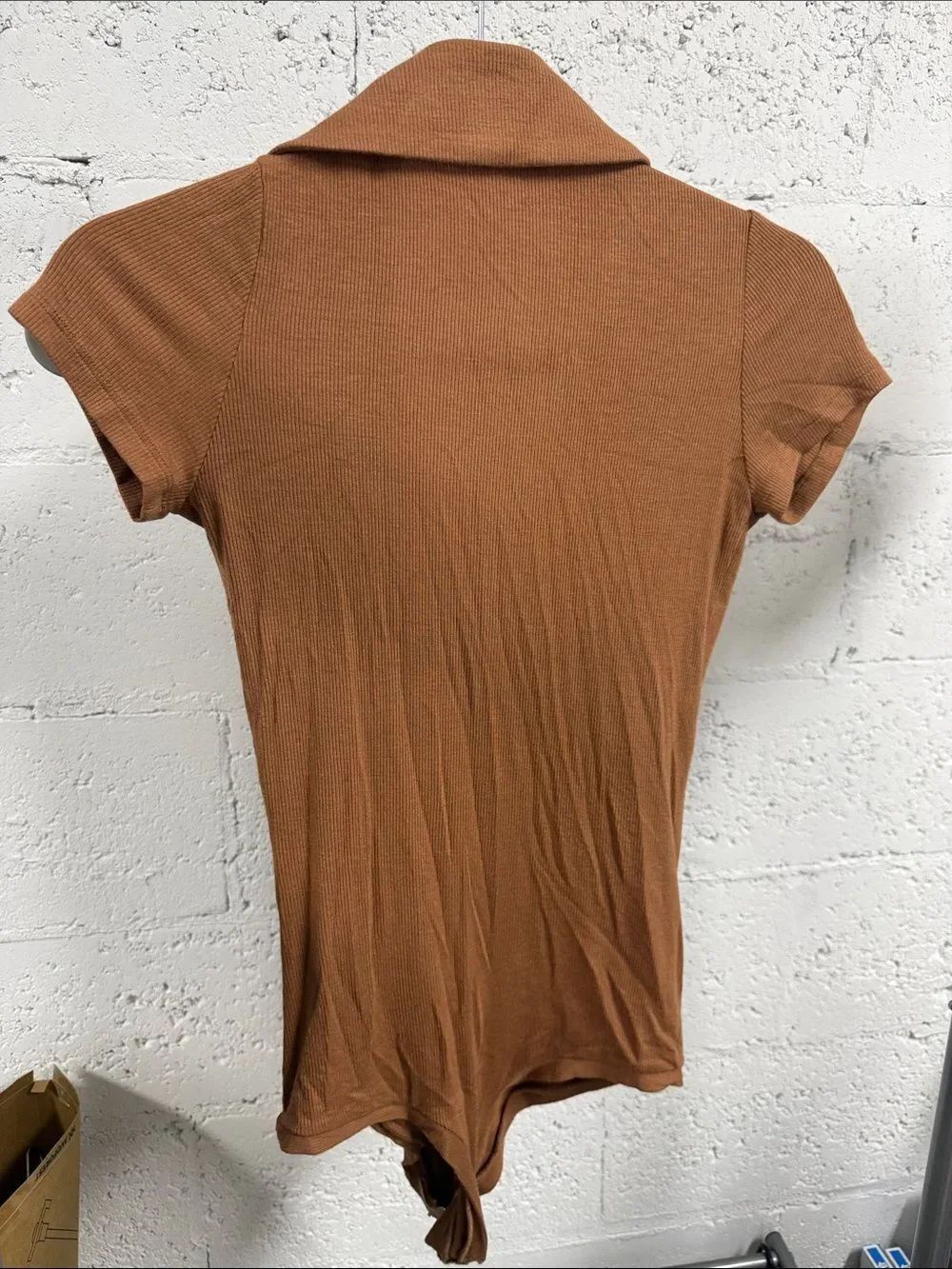 ALIX Brown Collared Ribbed Body Suit - Snap Closure Bottom - NEVER WORN - Small - Picture 4 of 6
